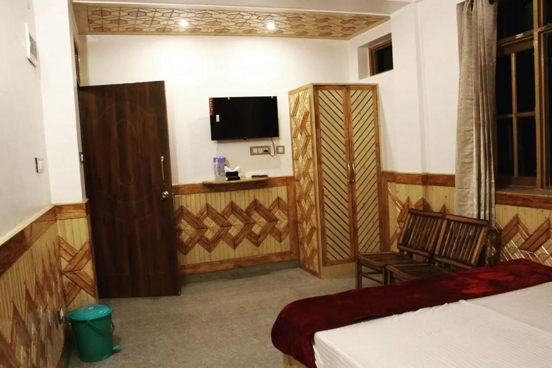 The Moonlight Stay - Shimla Eksteriør bilde